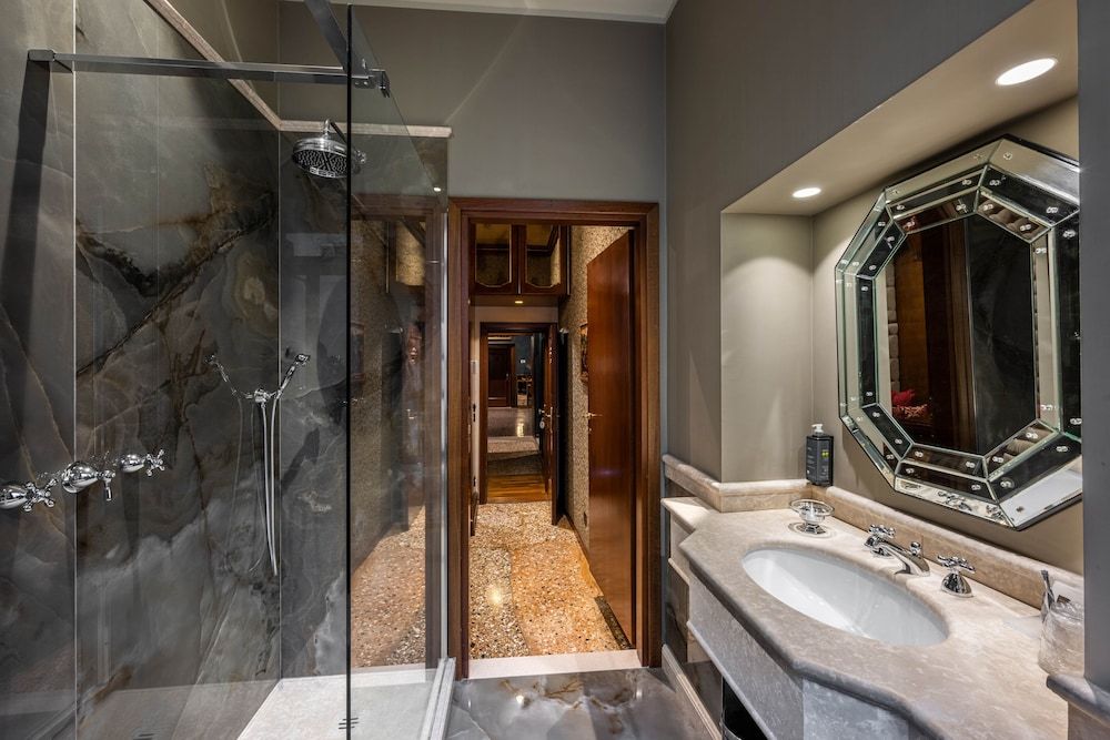 undefined Hotel Palazzo Priuli 9
