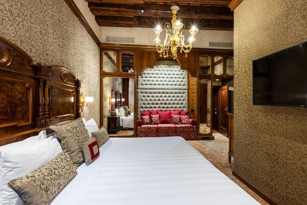 undefined Hotel Palazzo Priuli 8
