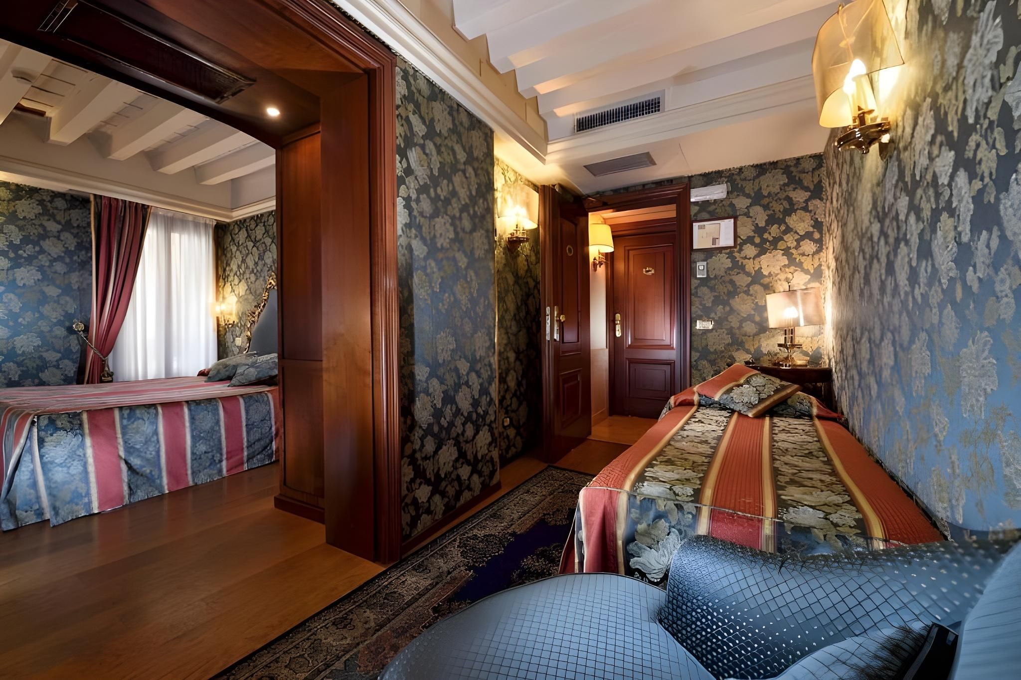 Royal San Marco Hotel Classic Double Room 2