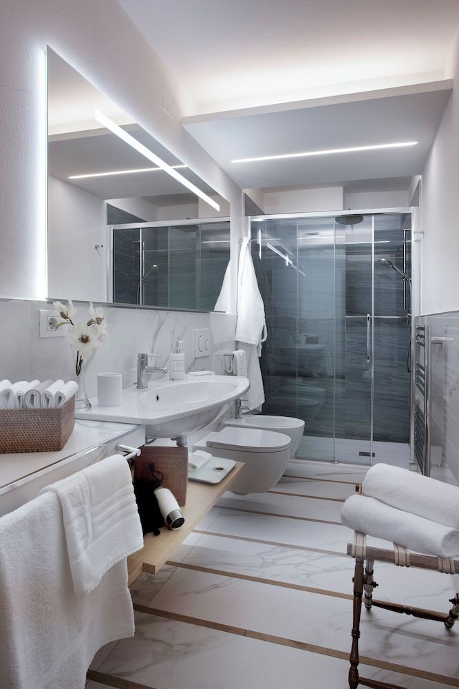 Palace Hotel Superior Double or Twin Room, Sea View, Sea Facing 3