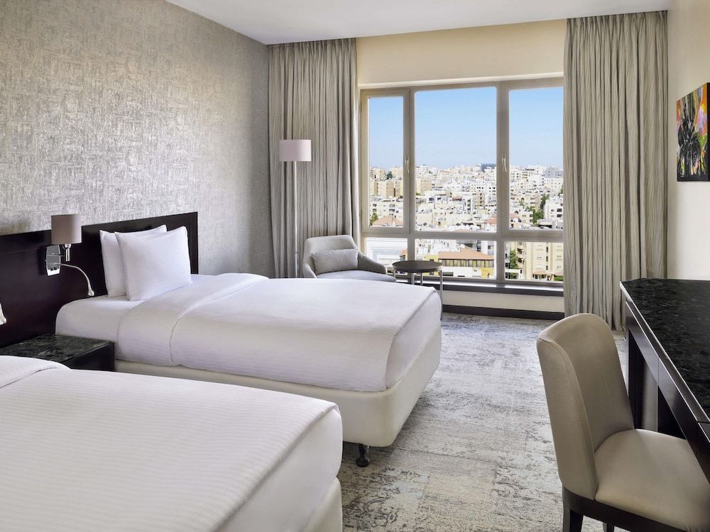 undefined Mövenpick Hotel Amman 3