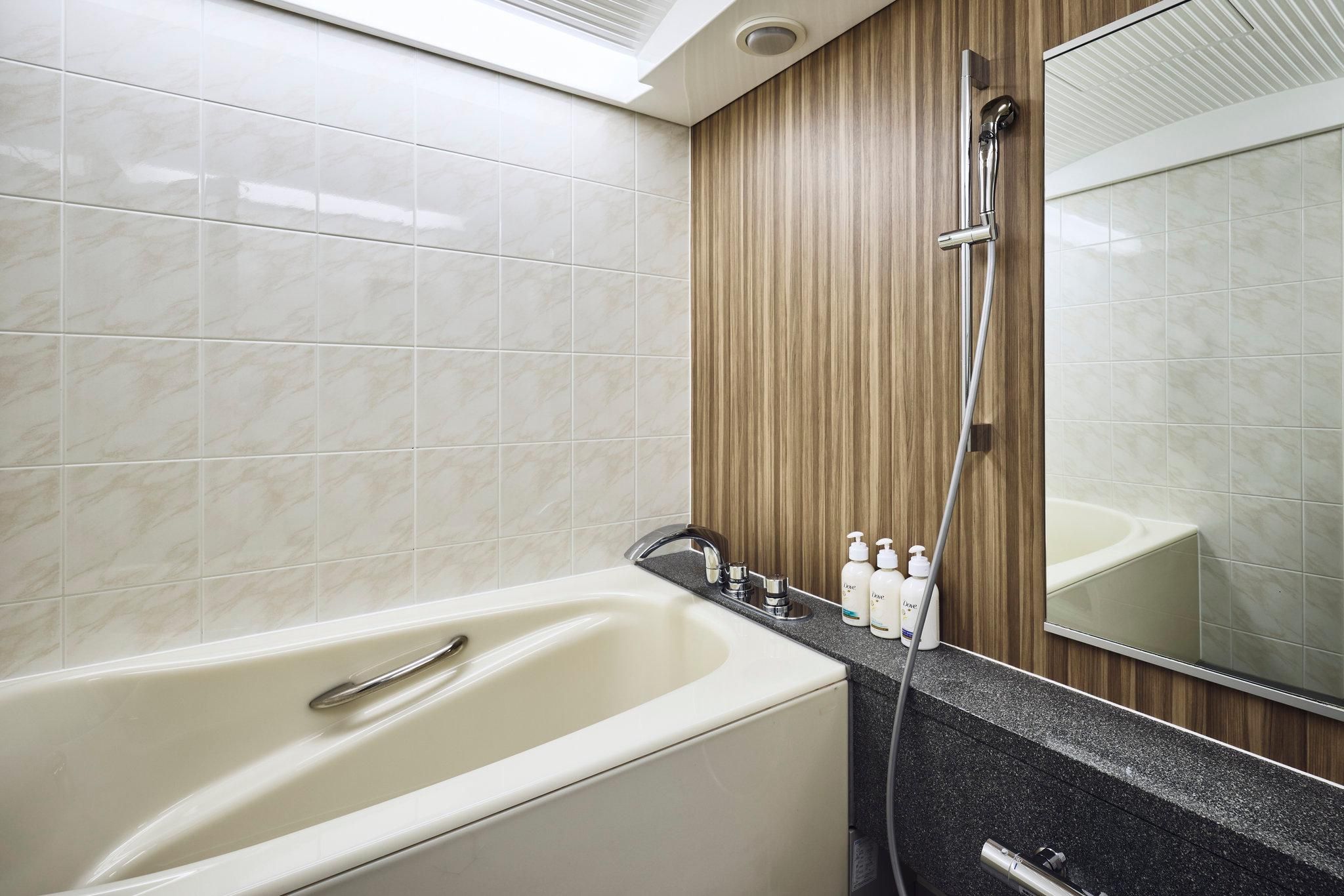1 Bedroom Suite