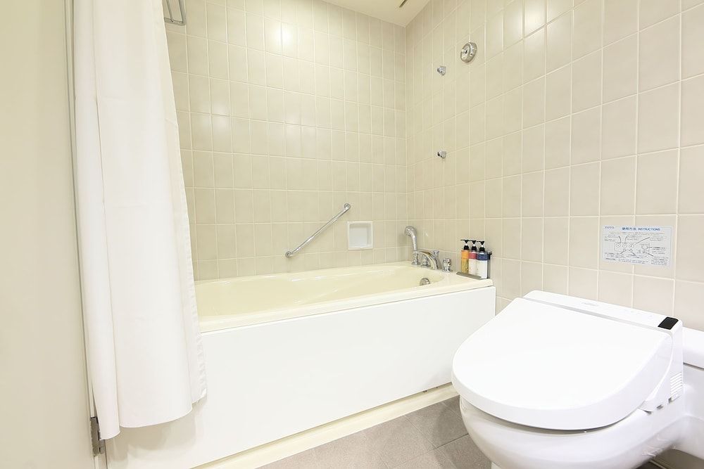 Hotel Granvia Kyoto Smoking, 2 Twin Beds, Standard Room 5