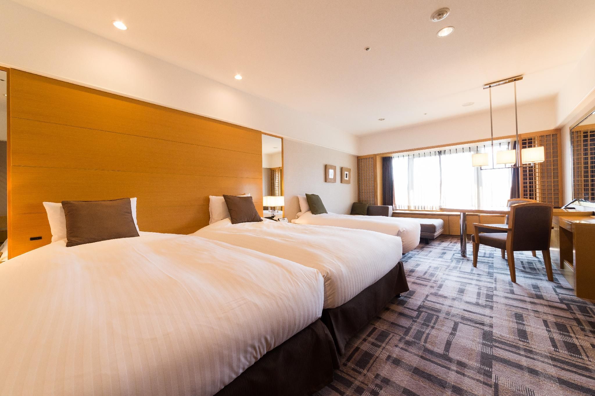 Luxury Triple Room - Non-Smoking