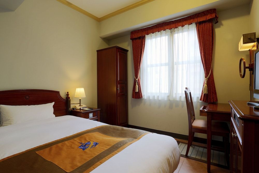 Standard Single Room, Non Smoking (Single Use)