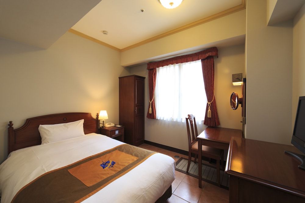 Standard Single Room, Non Smoking (Single Use)