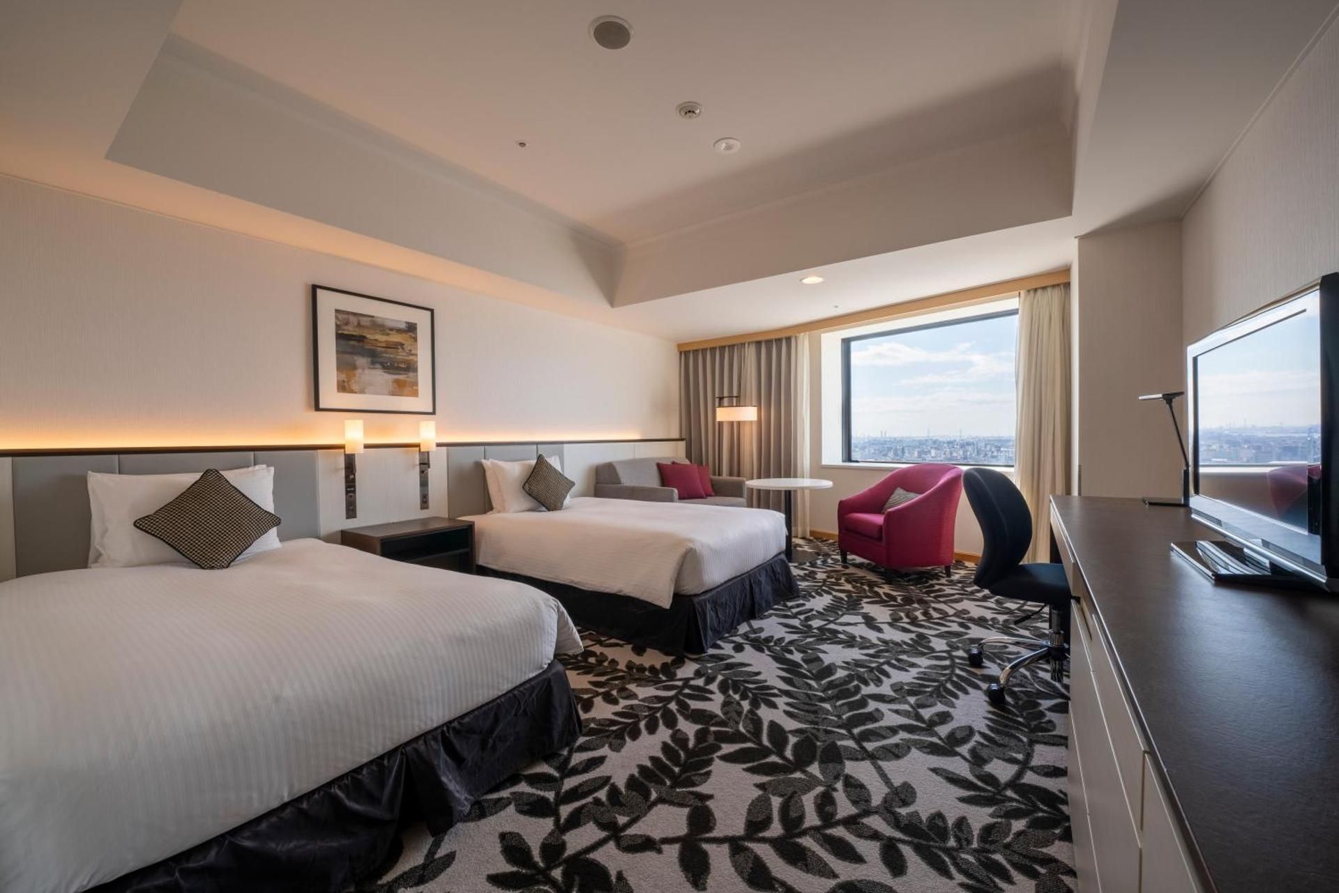 Premium Twin Room with City View and Single Sofa Bed