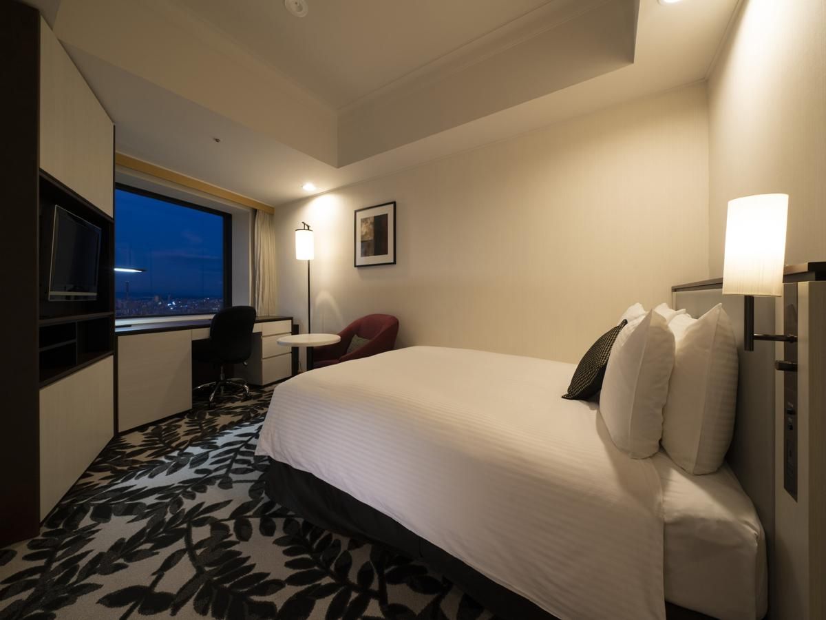 1 Double Standard City View High Floor