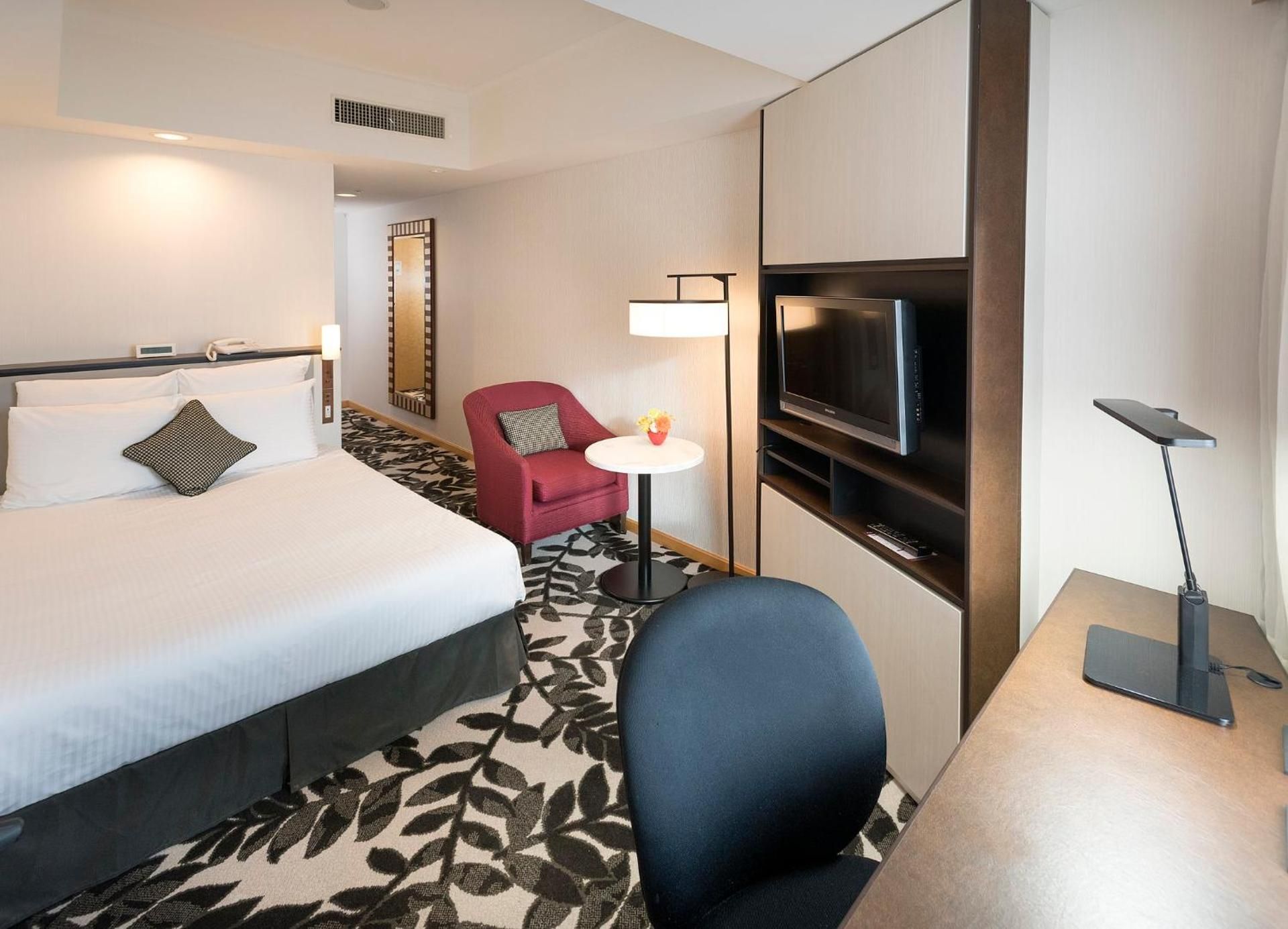 ANA Crowne Plaza Hotel Grand Court Nagoya By IHG 1 Double Standard City View 2