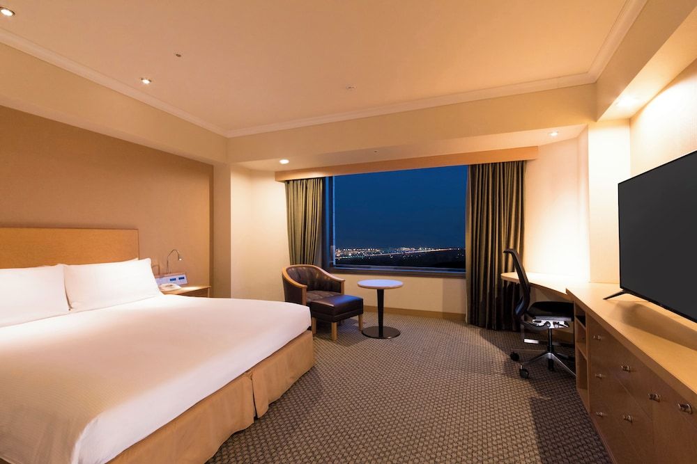 undefined Hilton Tokyo Narita Airport 9