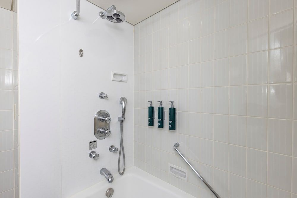 undefined Hilton Tokyo Narita Airport 10