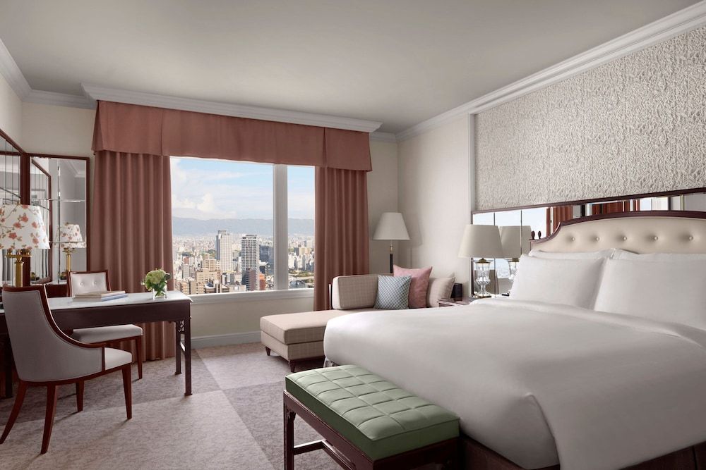 undefined The Ritz-Carlton, Osaka 4