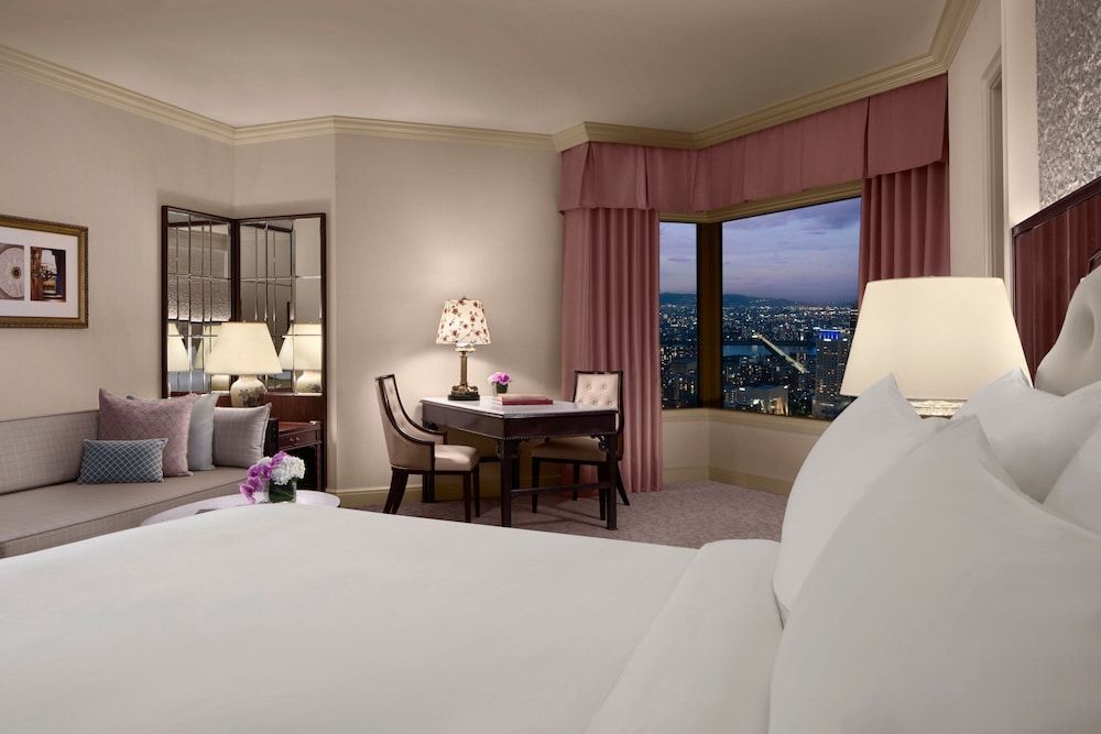 undefined The Ritz-Carlton, Osaka 3