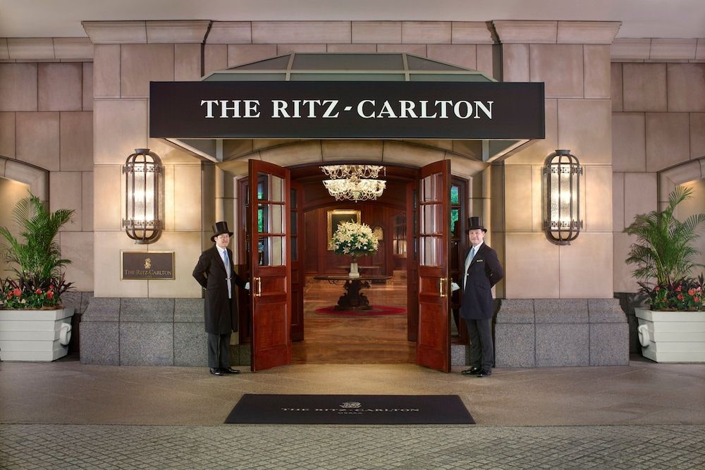 undefined The Ritz-Carlton, Osaka 6