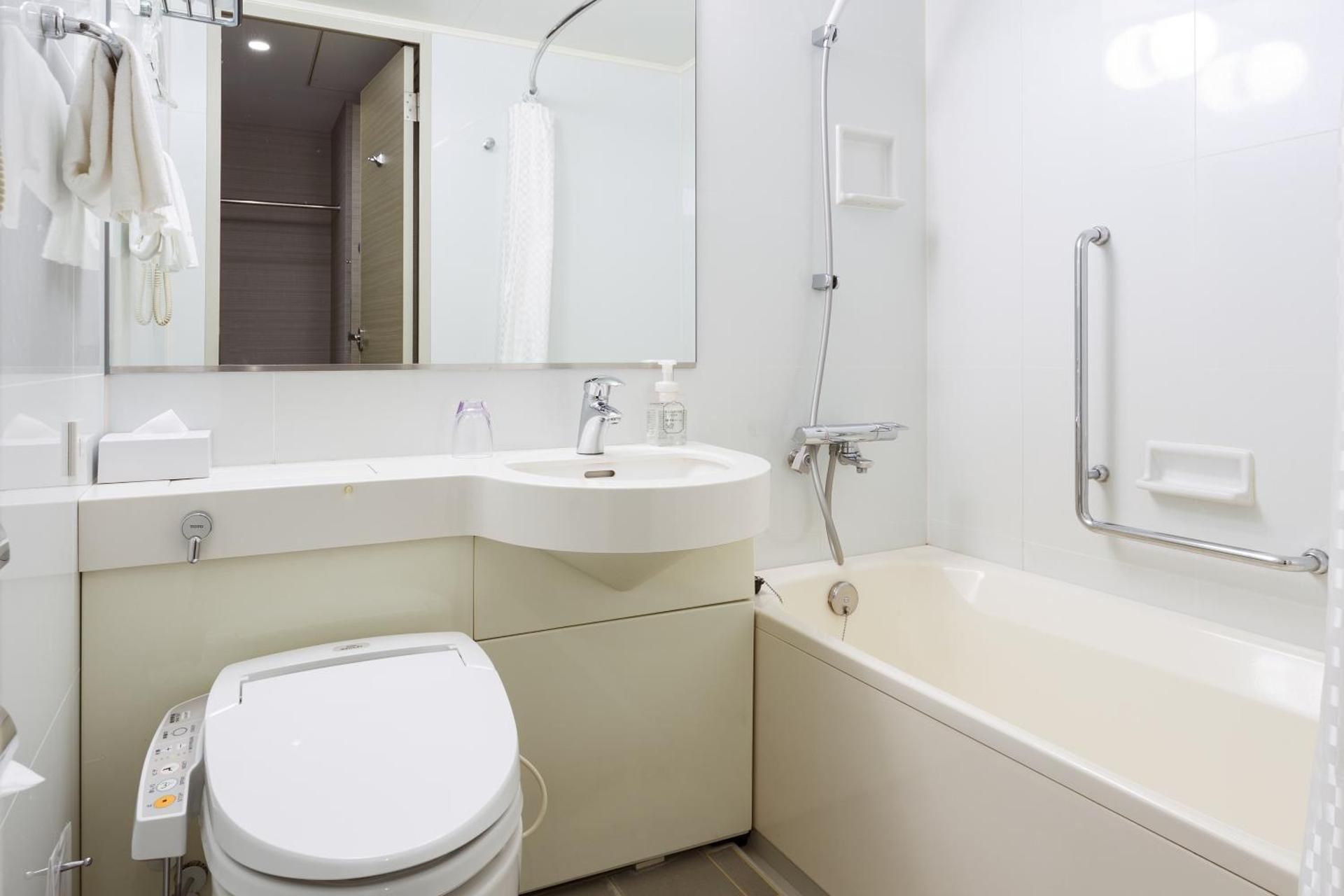 undefined Haneda Excel Hotel Tokyu - Haneda Airport Terminal 2 3