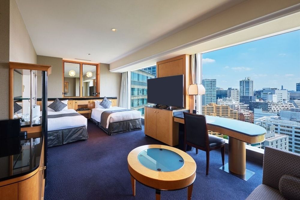 The Main Deluxe Twin Room, Smoking