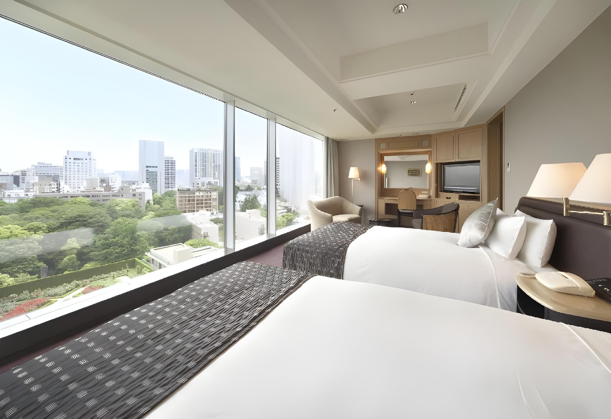 The Main Deluxe Triple Room - Non-Smoking