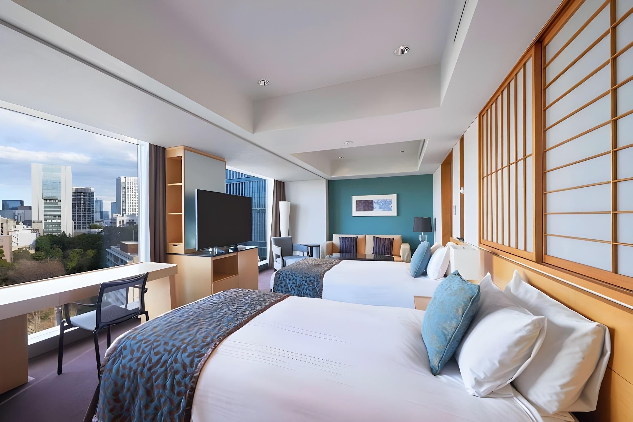 The Main Deluxe Triple Room - Non-Smoking