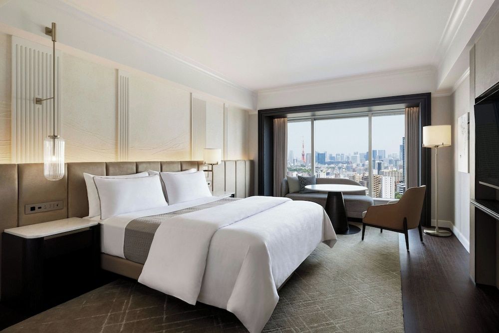 The Westin Tokyo Deluxe Room, 1 King Bed 2