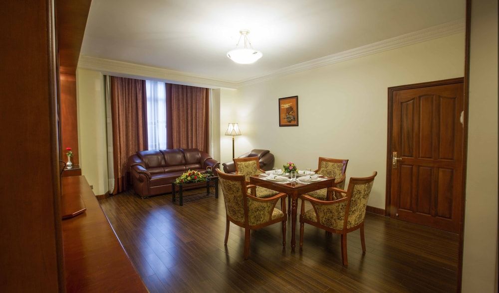 undefined Phnom Penh Hotel 7