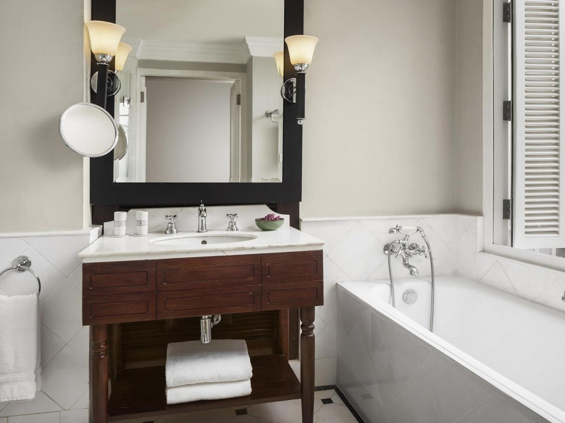 undefined Raffles Hotel Le Royal 3