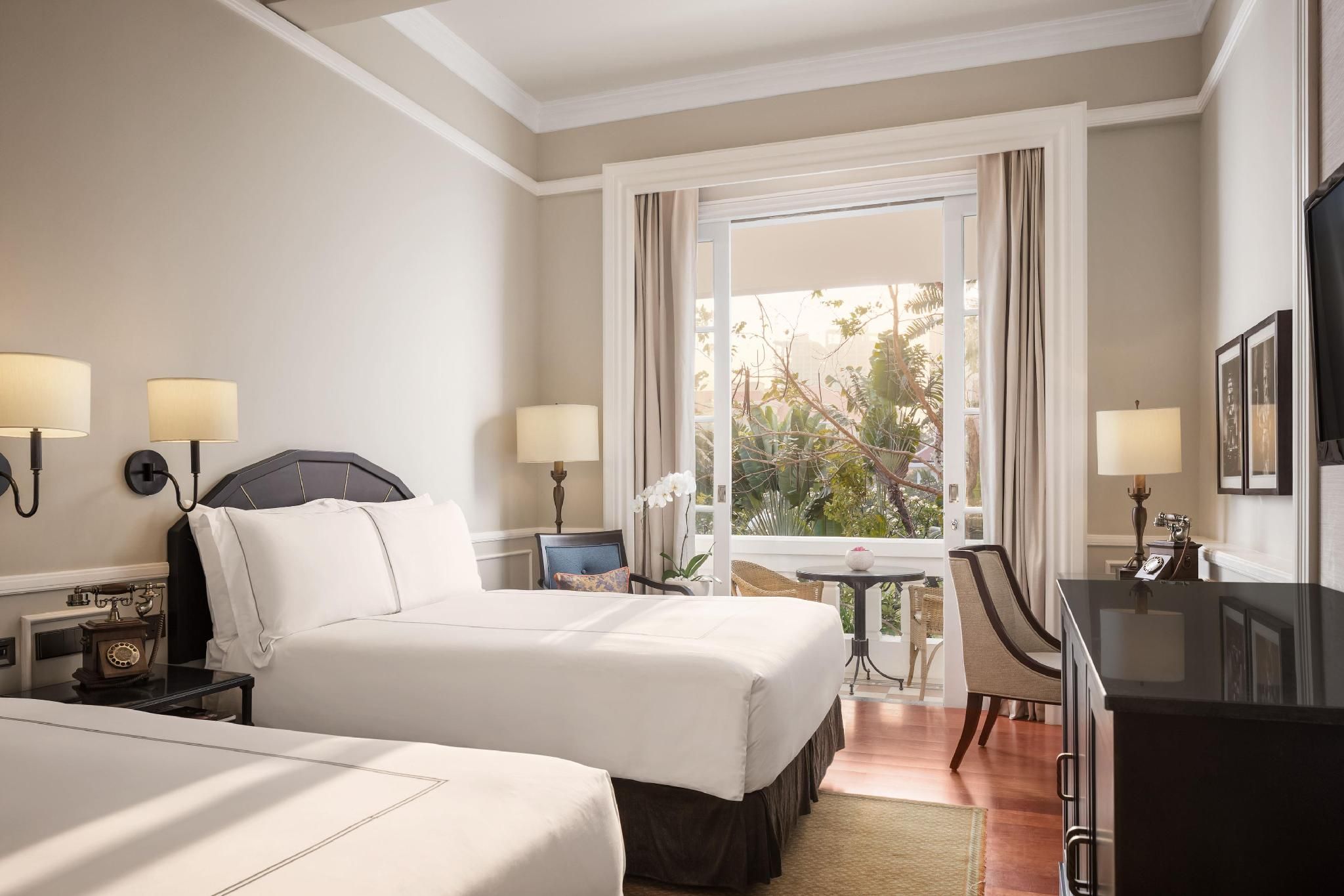 undefined Raffles Hotel Le Royal 4