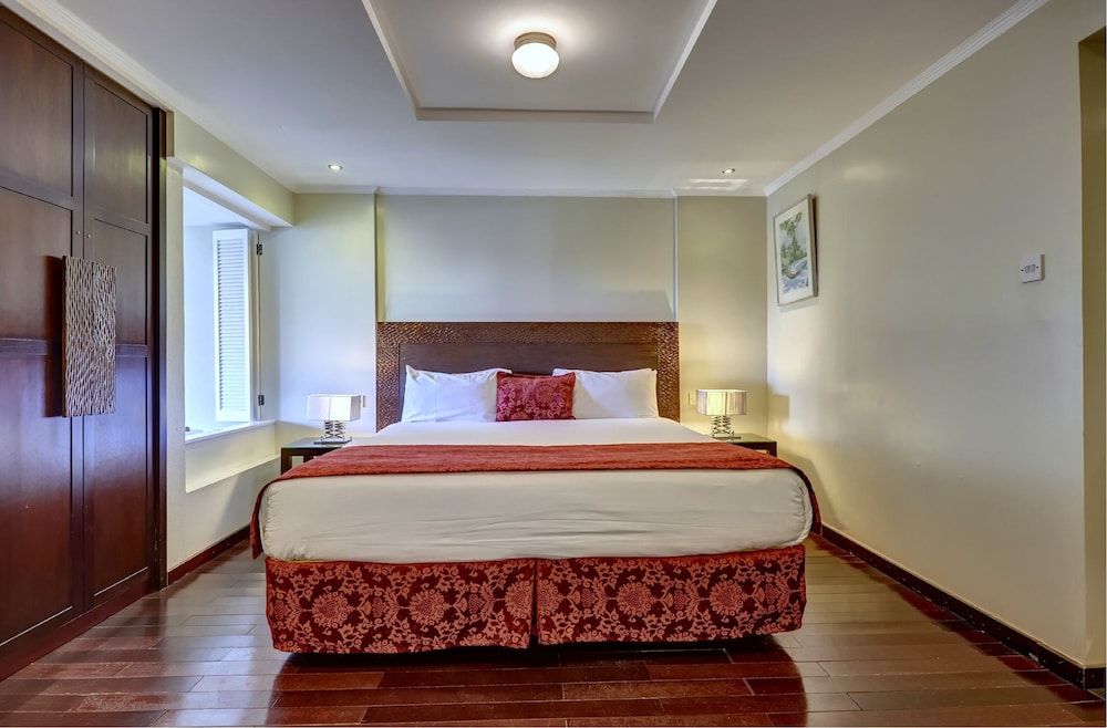 Deluxe Junior Suite Ocean View