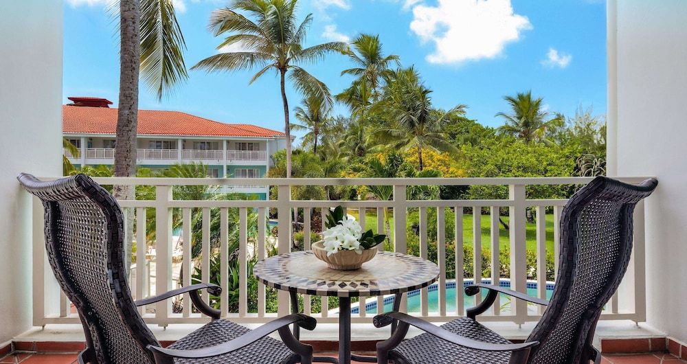 Premium Room, 1 Bedroom, Garden View (Lover's Lagoon Honeymoon Premium)
