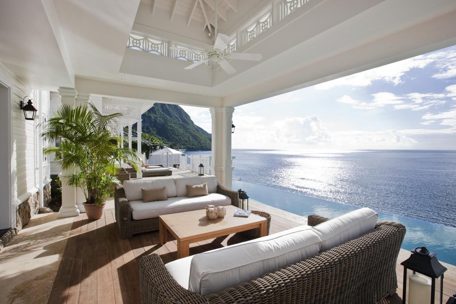 Four Bedroom Ocean View Residence 