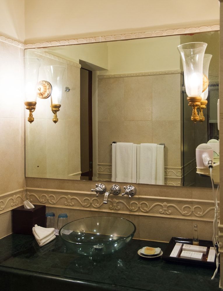 Galle Face Hotel Garden View Room 5