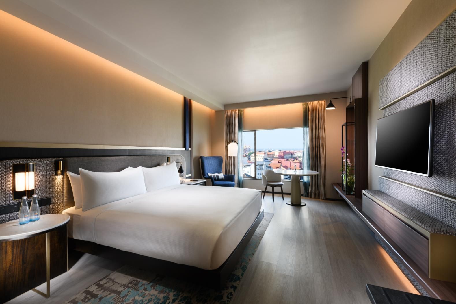 Hilton Colombo King Superior Room