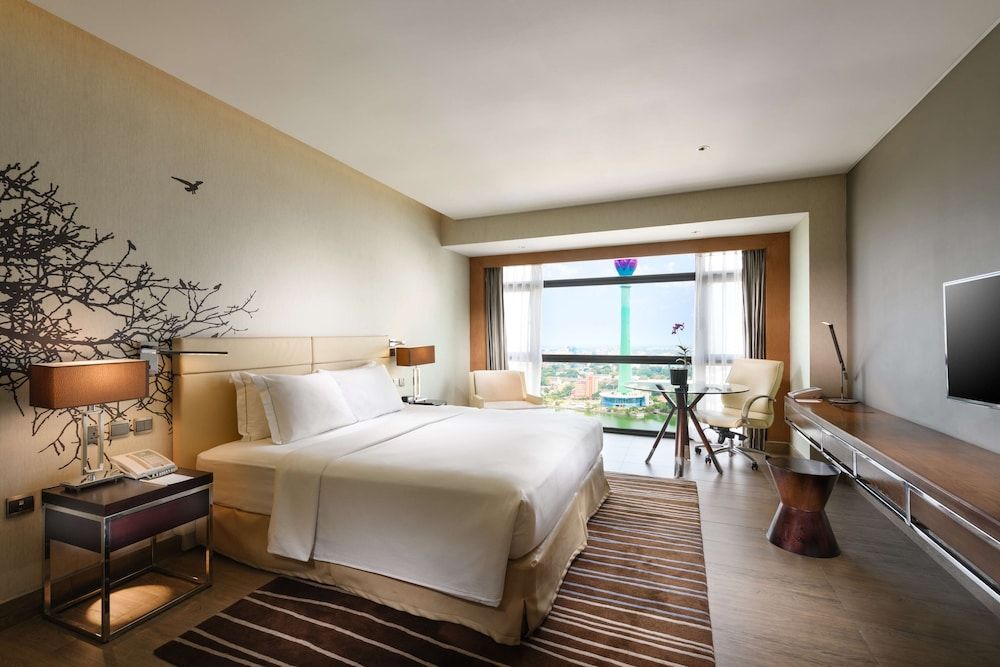 Hilton Colombo Residence Superior Room
