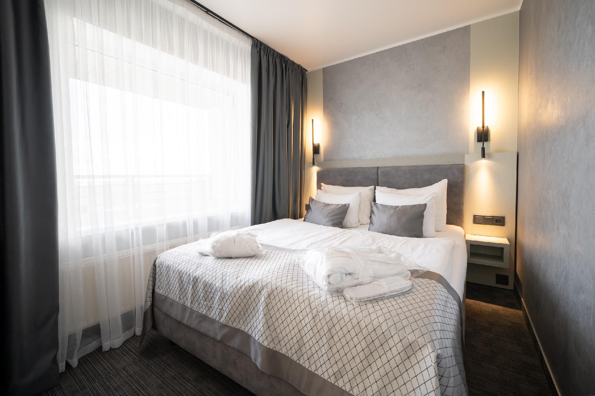 Superior Double Room with Balcony