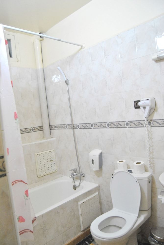 Al Jasira Hotel Standard Room 16