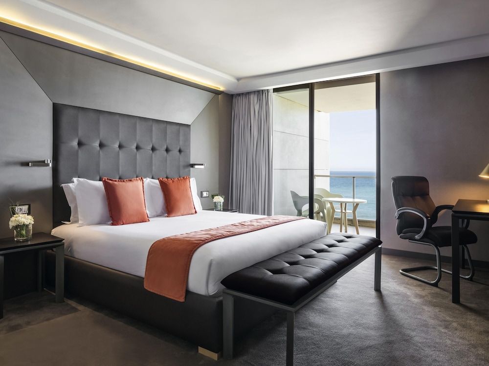 Suite, 1 King Bed, Sea View (Ambassador)