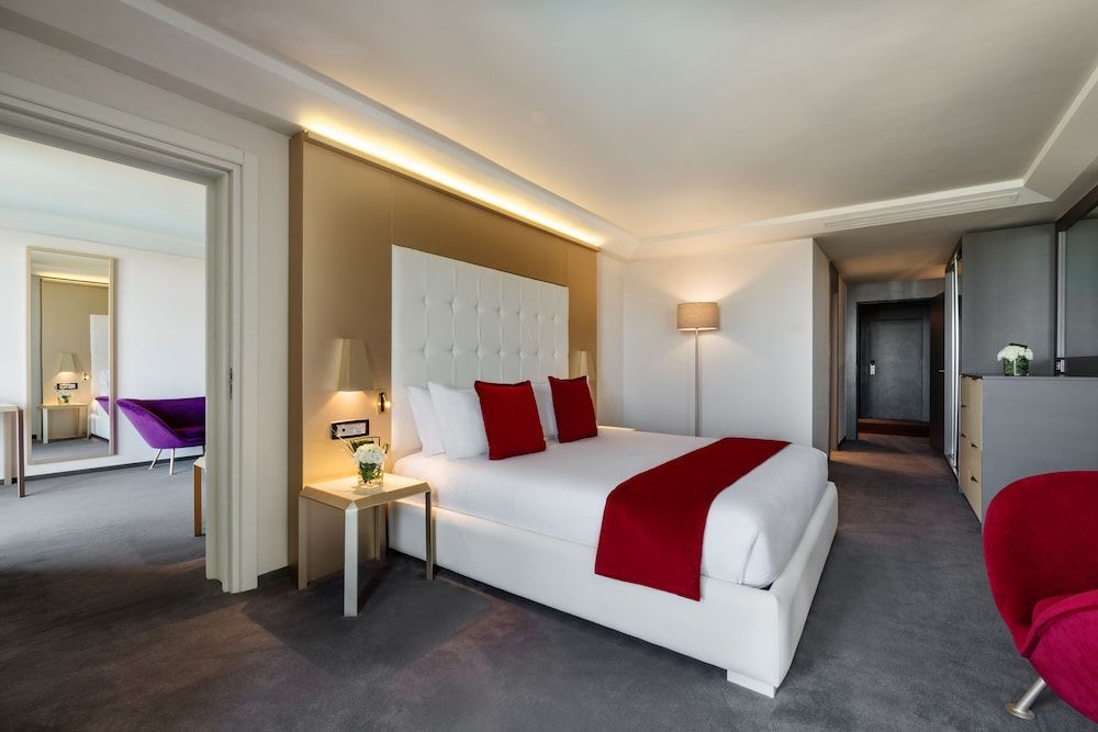 Executive Room, 1 King Bed, Sea View
