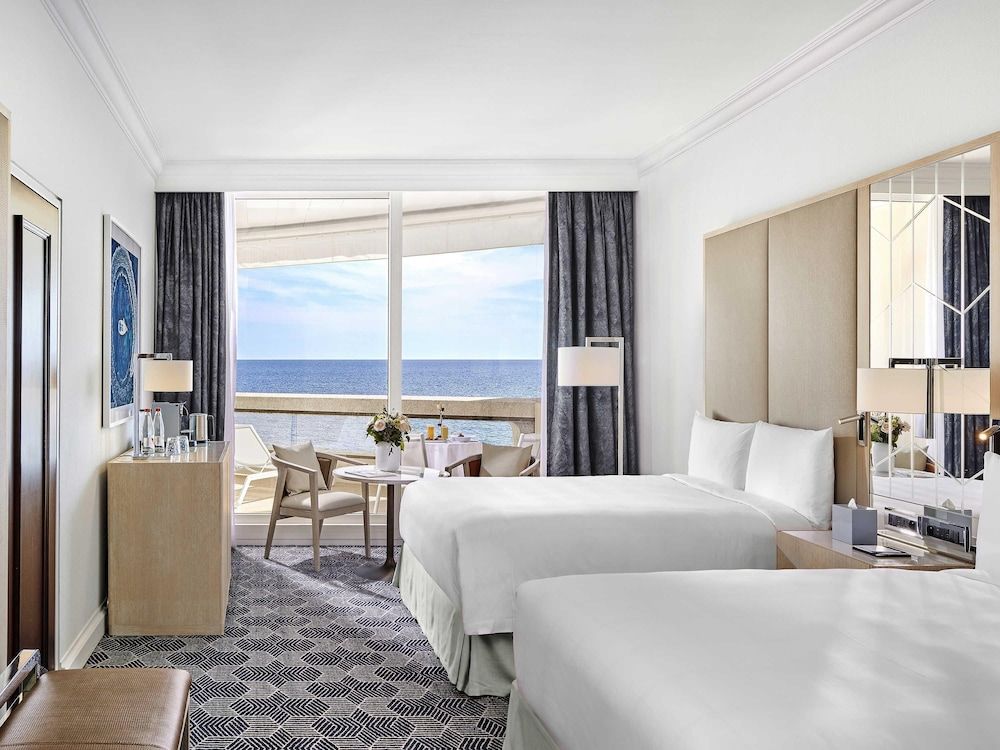 Fairmont Monte Carlo Deluxe sea view room, Two double beds