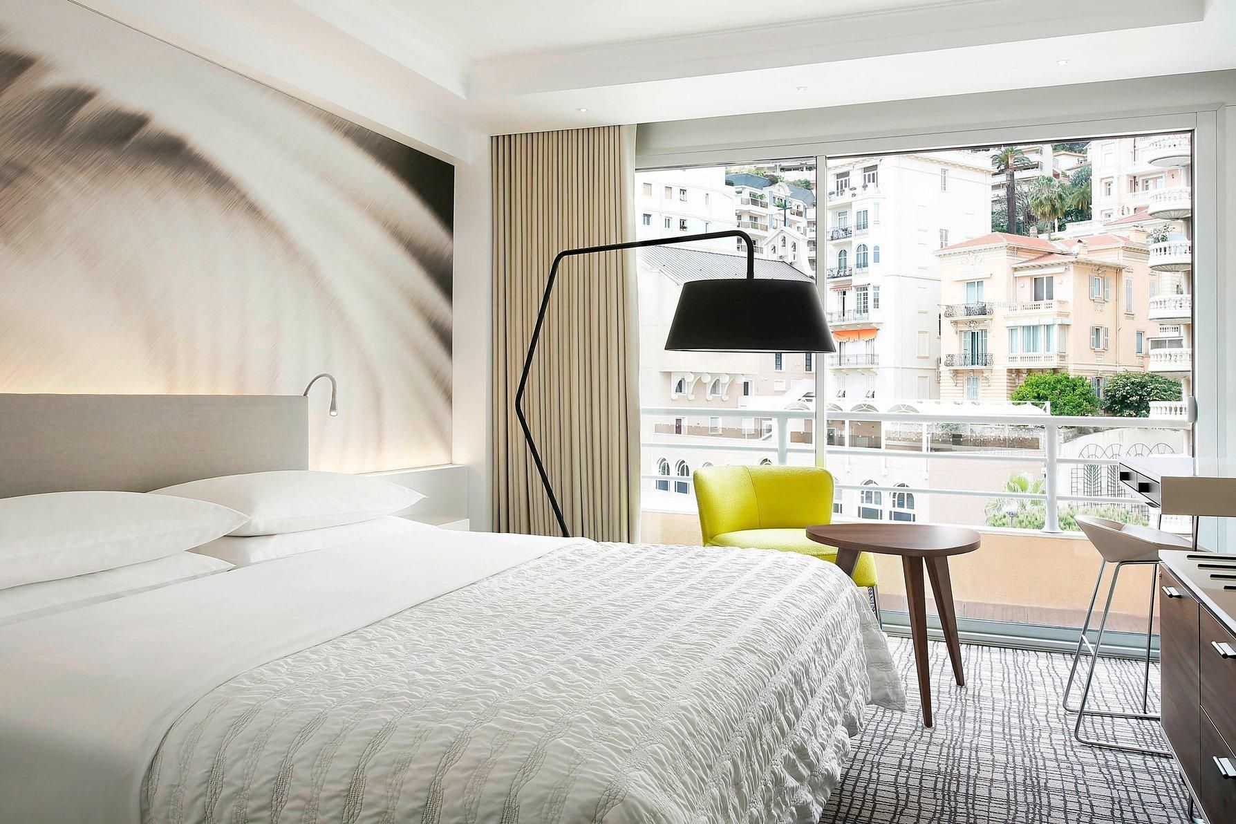 Superior, Guest room, 1 King, City view, High floor