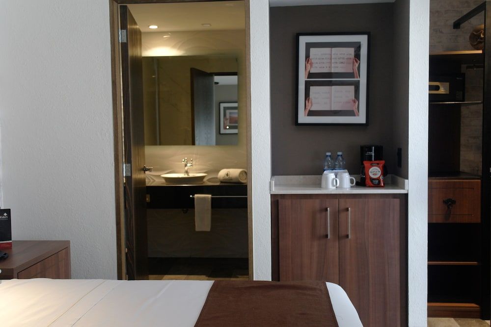 Ronda Minerva Superior Room, 1 King Bed 12