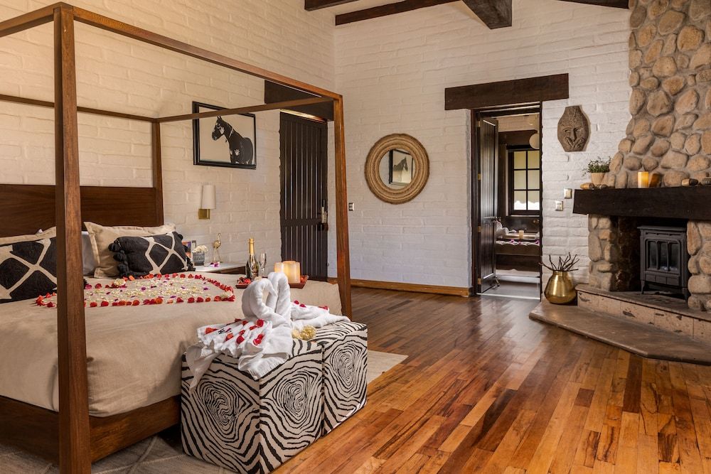 Sierra Lago Resort & Spa - All inclusive Honeymoon Cabin