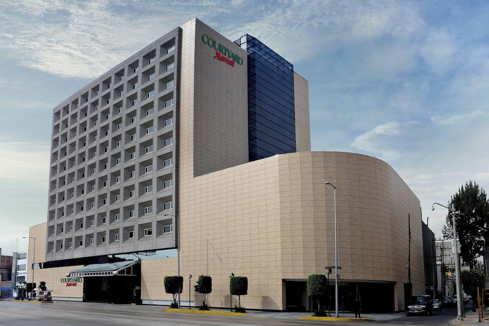 undefined Courtyard by Marriott Mexico City Revolucion 6