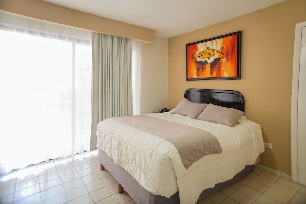 Studio, 1 Queen Bed