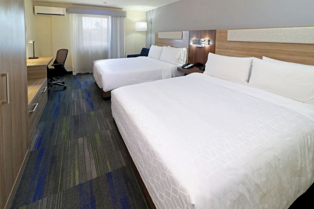 Standard Room, 2 Queen Beds