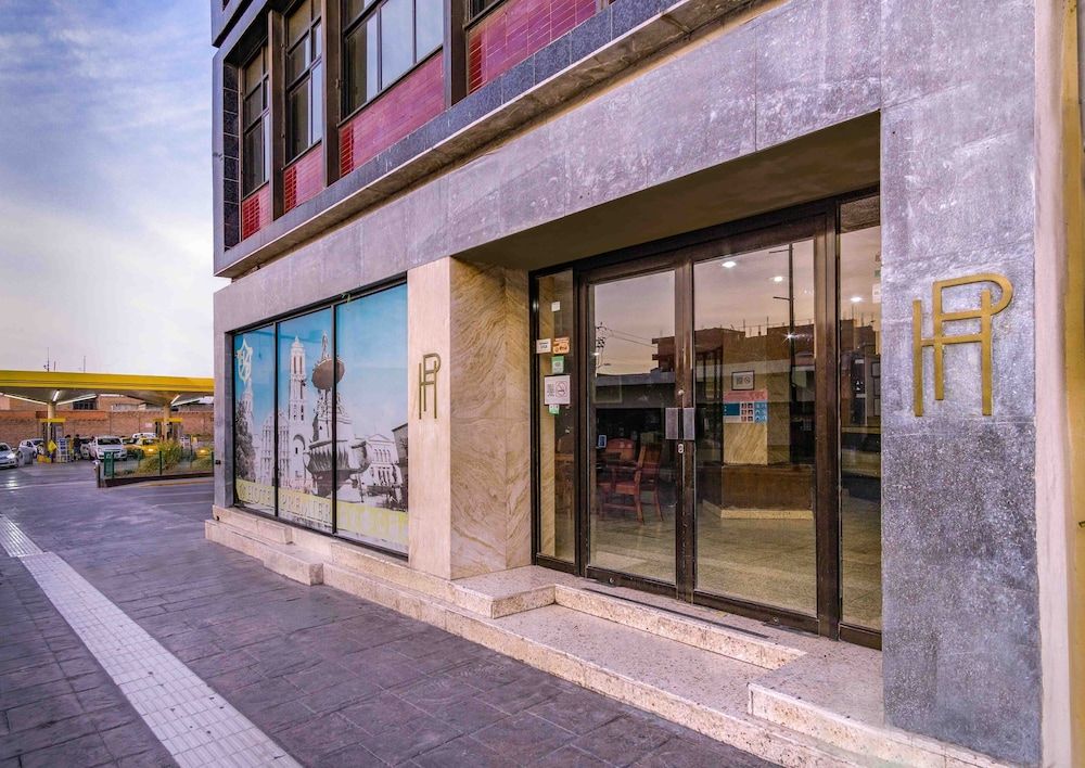 undefined Hotel Premier 4