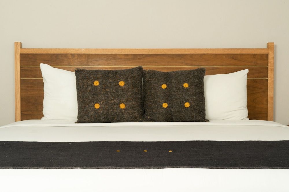 Classic Room, 1 King Bed