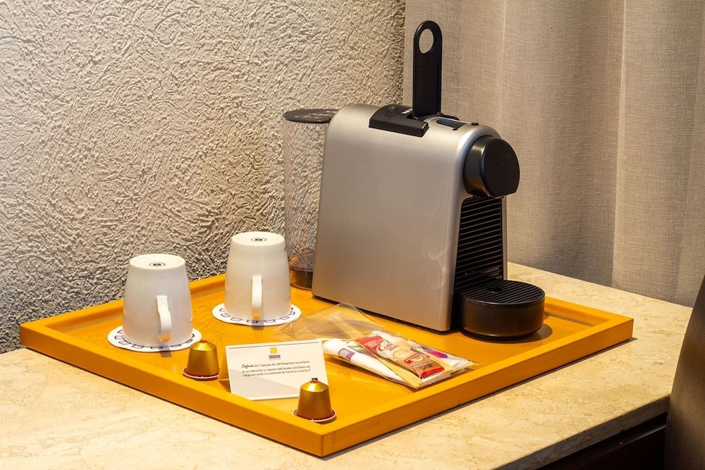 undefined Camino Real Aeropuerto Mexico 10