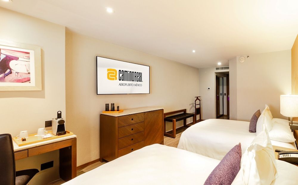 undefined Camino Real Aeropuerto Mexico 4