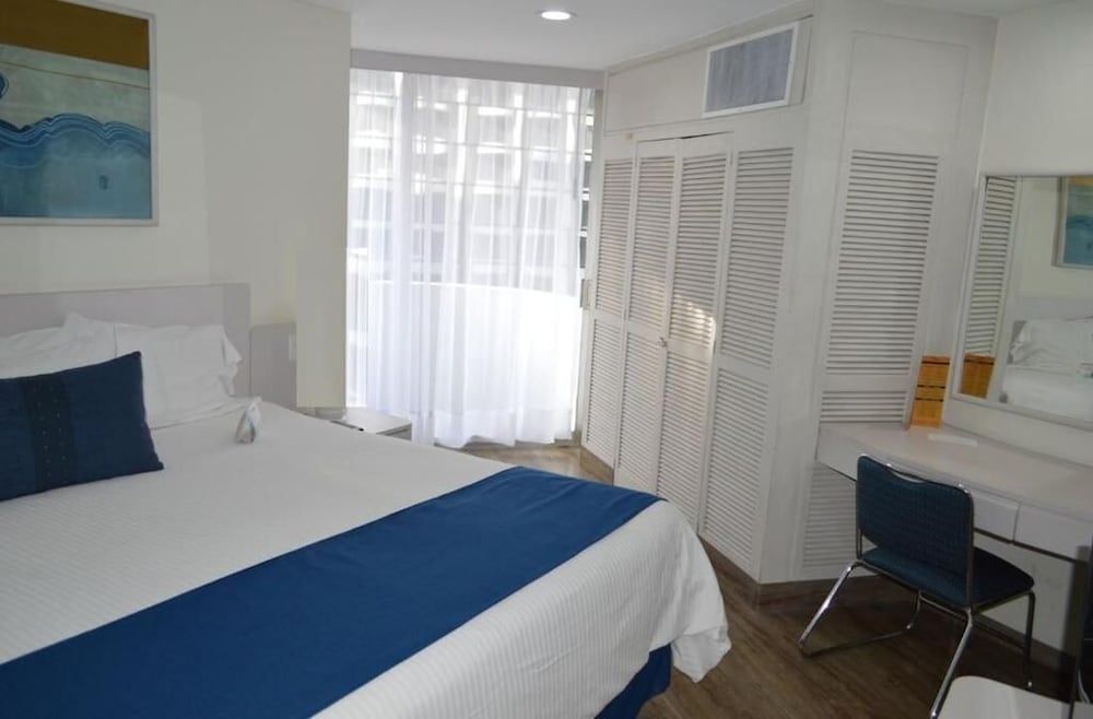 undefined Hotel Century Reforma 9