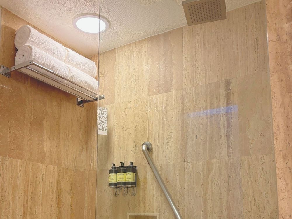 Fiesta Americana Reforma Deluxe Double Room, 2 Double Beds 6