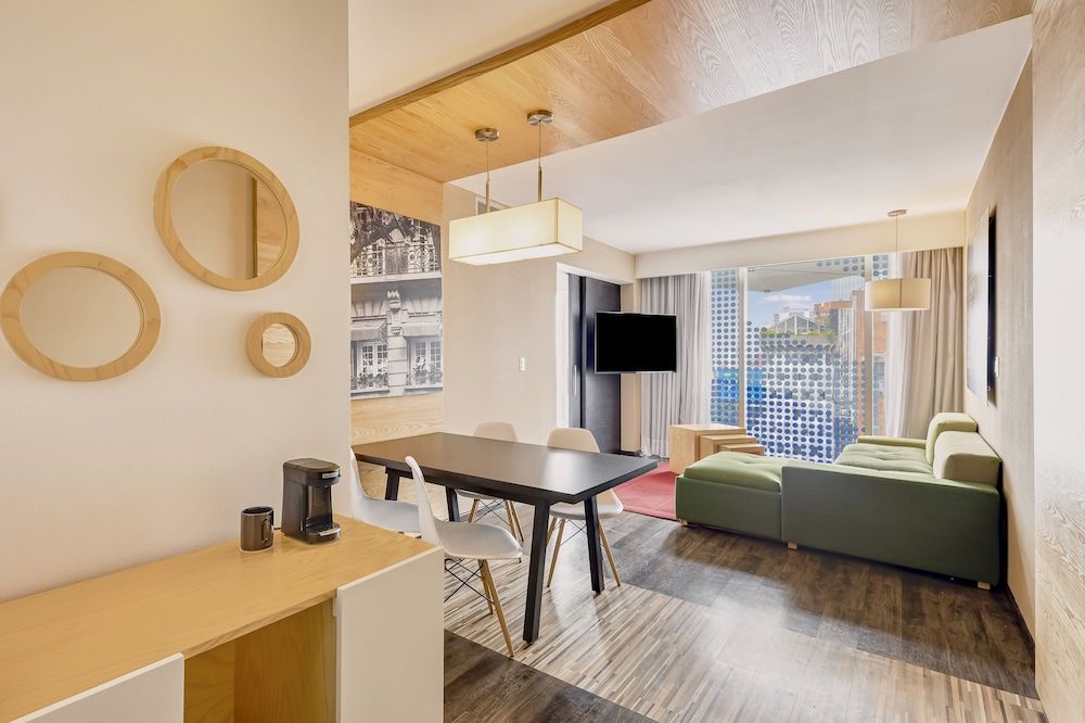 undefined Fiesta Inn Insurgentes Viaducto 4